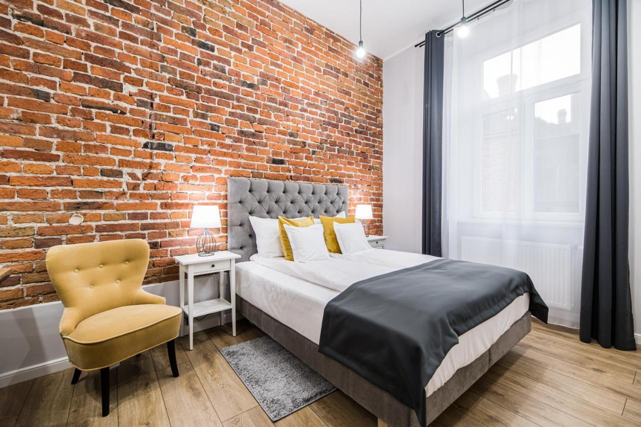 Attractive Apartment Oldtown Near Thetrain Station Cracovia Exterior foto